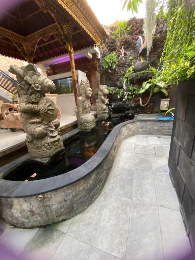 Rahayu Guest House Seminyak Buitenkant foto