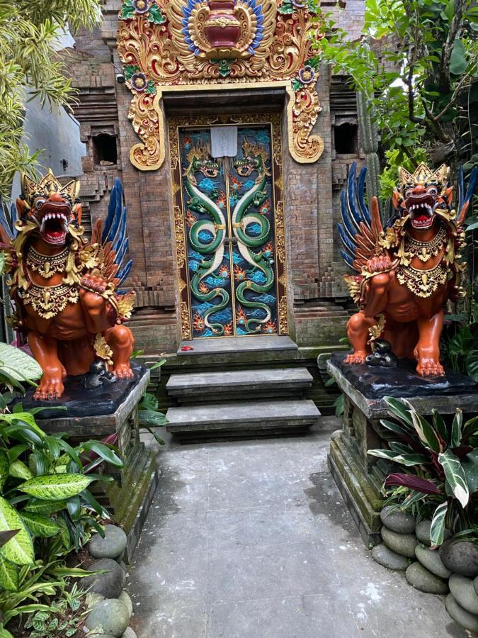 Rahayu Guest House Seminyak Buitenkant foto