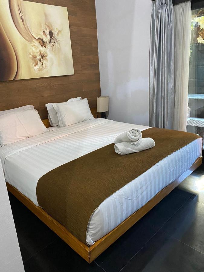 Rahayu Guest House Seminyak Buitenkant foto